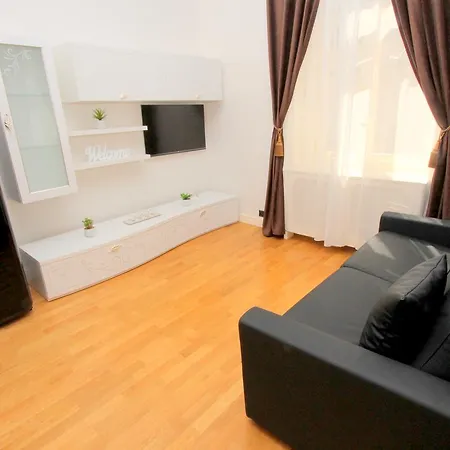Luxury Apartments Krocinova Prague Exterior photo