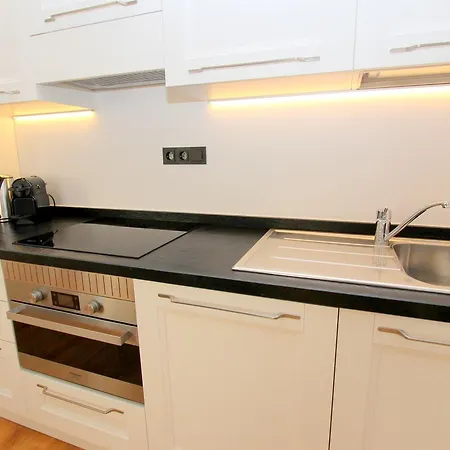 Luxury Apartments Krocinova Prague Exterior photo
